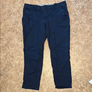 Women’s crop Navy Pants